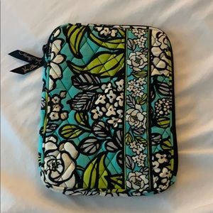 Vera Bradley technology pouch
